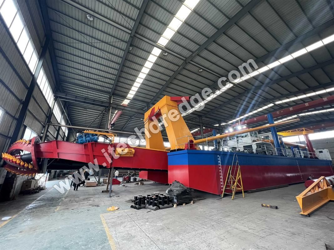 Core Functions and Technical Features of Cutter Suction Dredgers Основные функции и технические характеристики фрезерных земснарядов