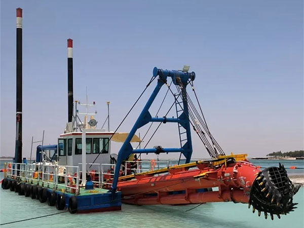 Резак всасывающий Dredger CSD250